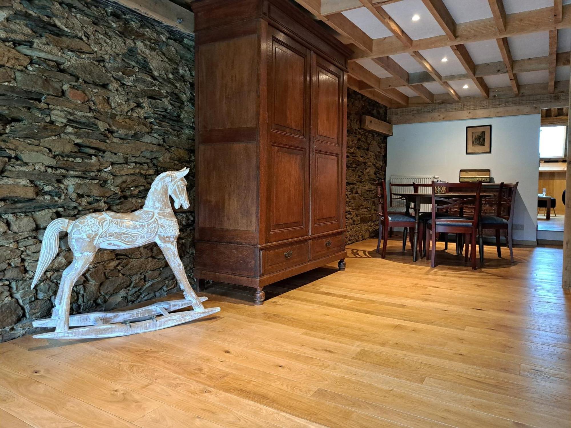 Sous La Charpente Otel La-Roche-en-Ardenne Dış mekan fotoğraf